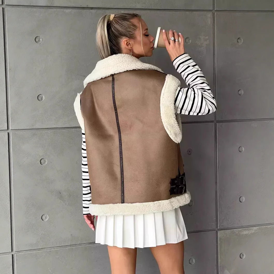 MAE - ÄRMELLOSJACKE